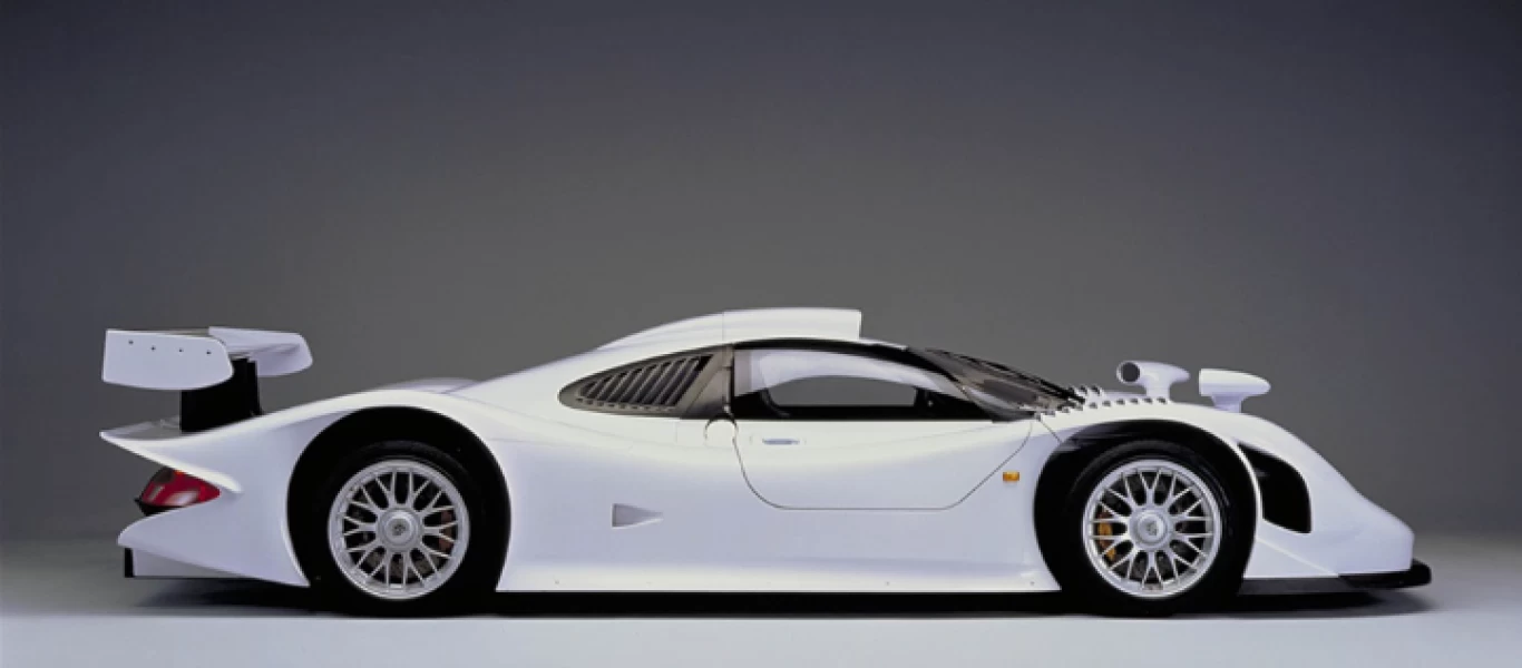 Πωλείται σπάνια Porsche Gt1 Strassenversion προς μόλις 10 εκατομμύρια ευρώ!